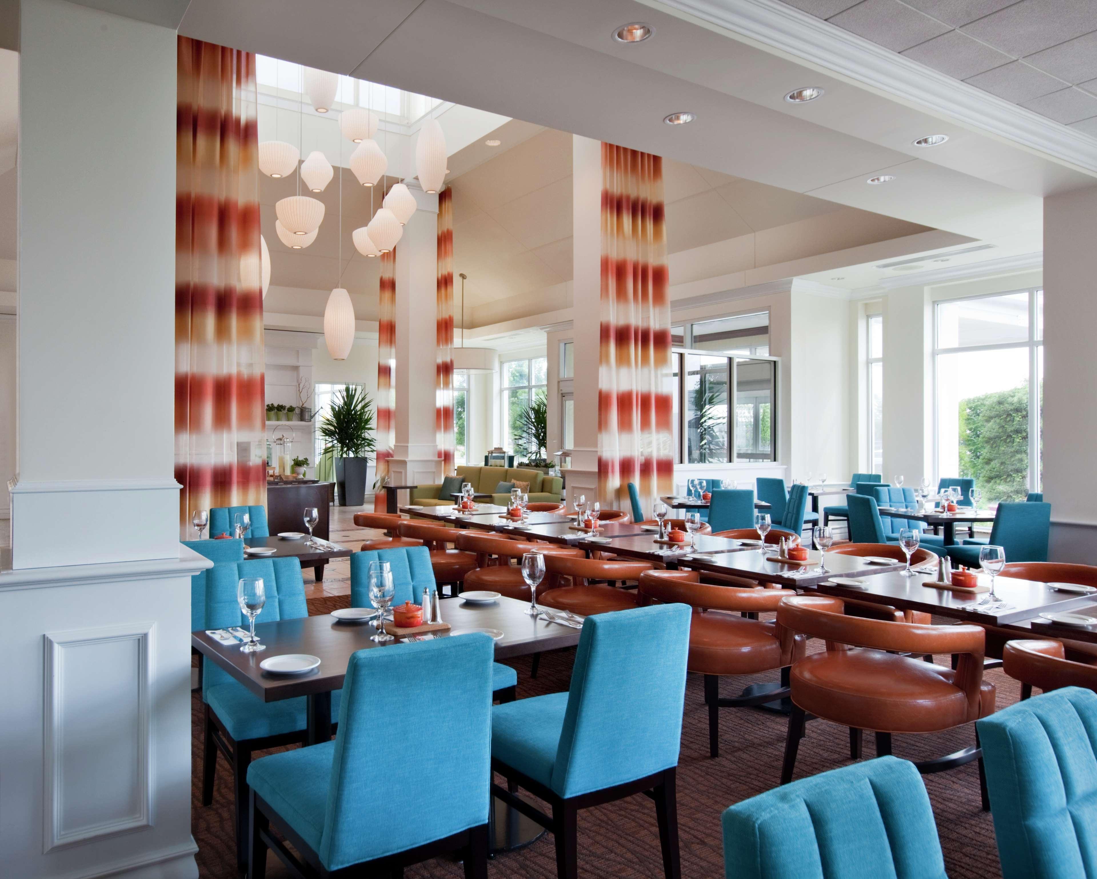 Hilton Garden Inn Montreal Airport Дорваль Удобства фото